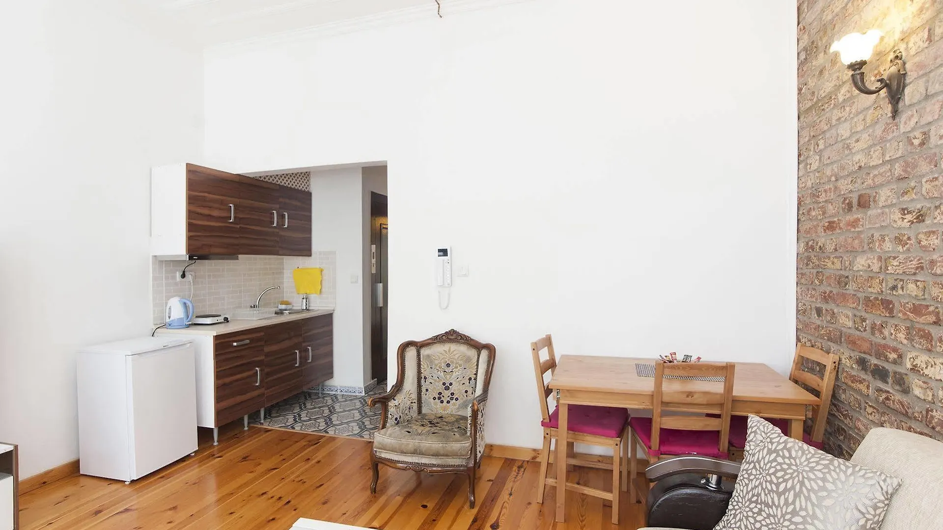 Sunflower Apartments Istanbul