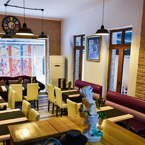 Oda ve Kahvaltı Corner Living Space, İstanbul